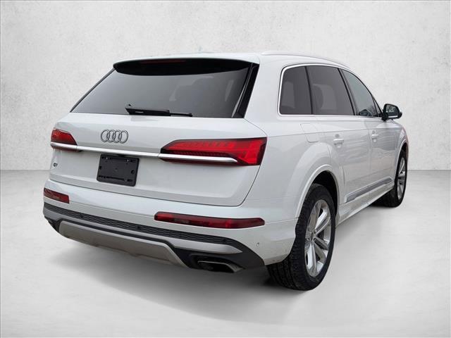 Certified 2025 Audi Q7 3.0T Premium Plus image 3
