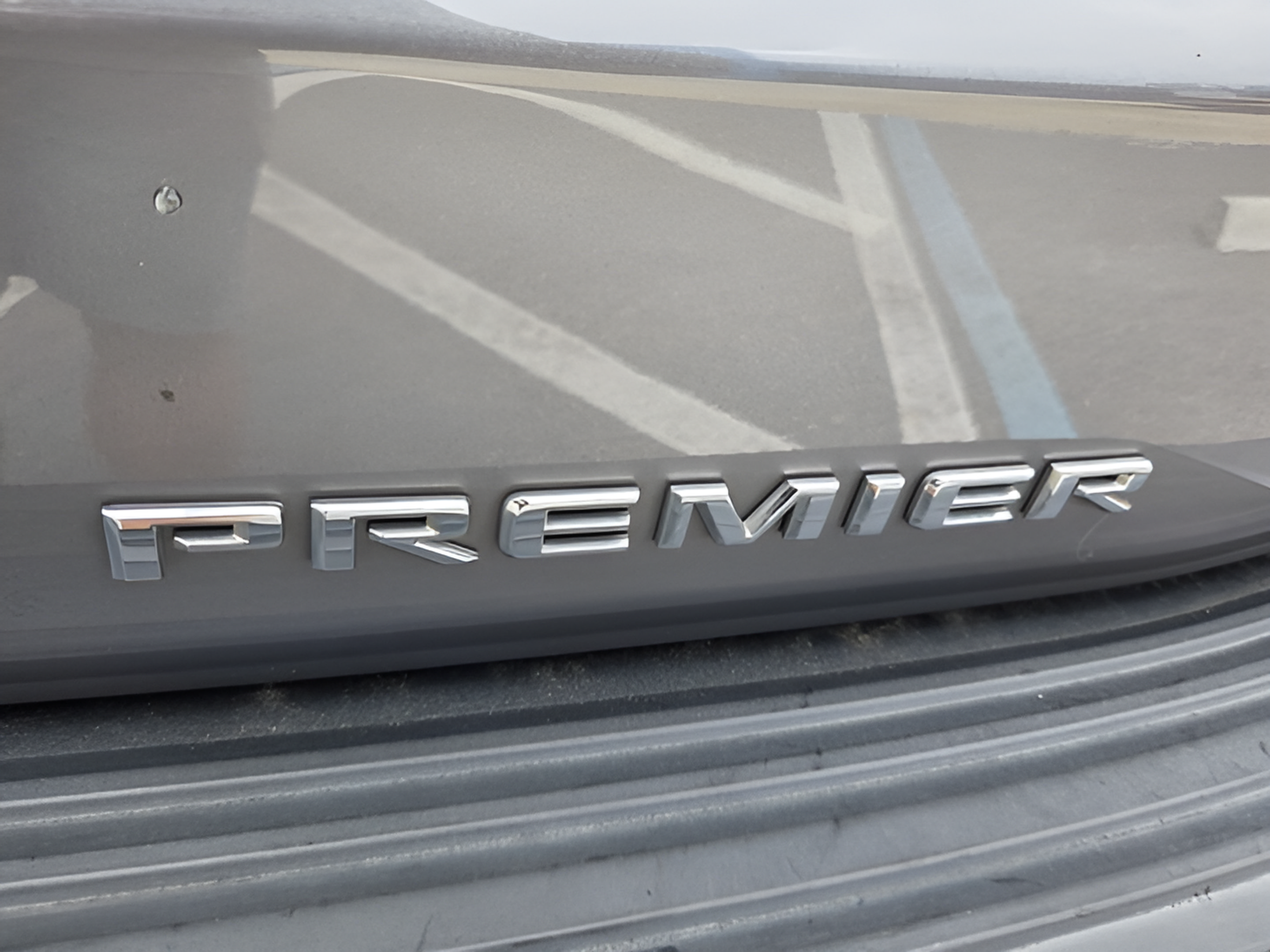 Certified 2021 Chevrolet Tahoe Premier w/ Premium Package RWD image 35