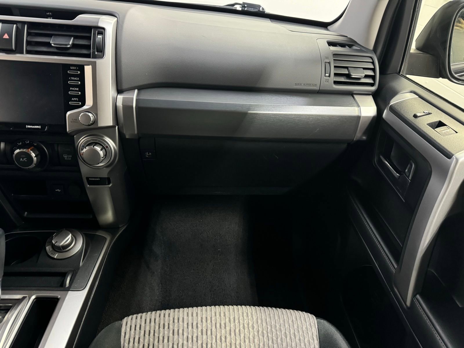 Used 2024 Toyota 4Runner SR5 image 16