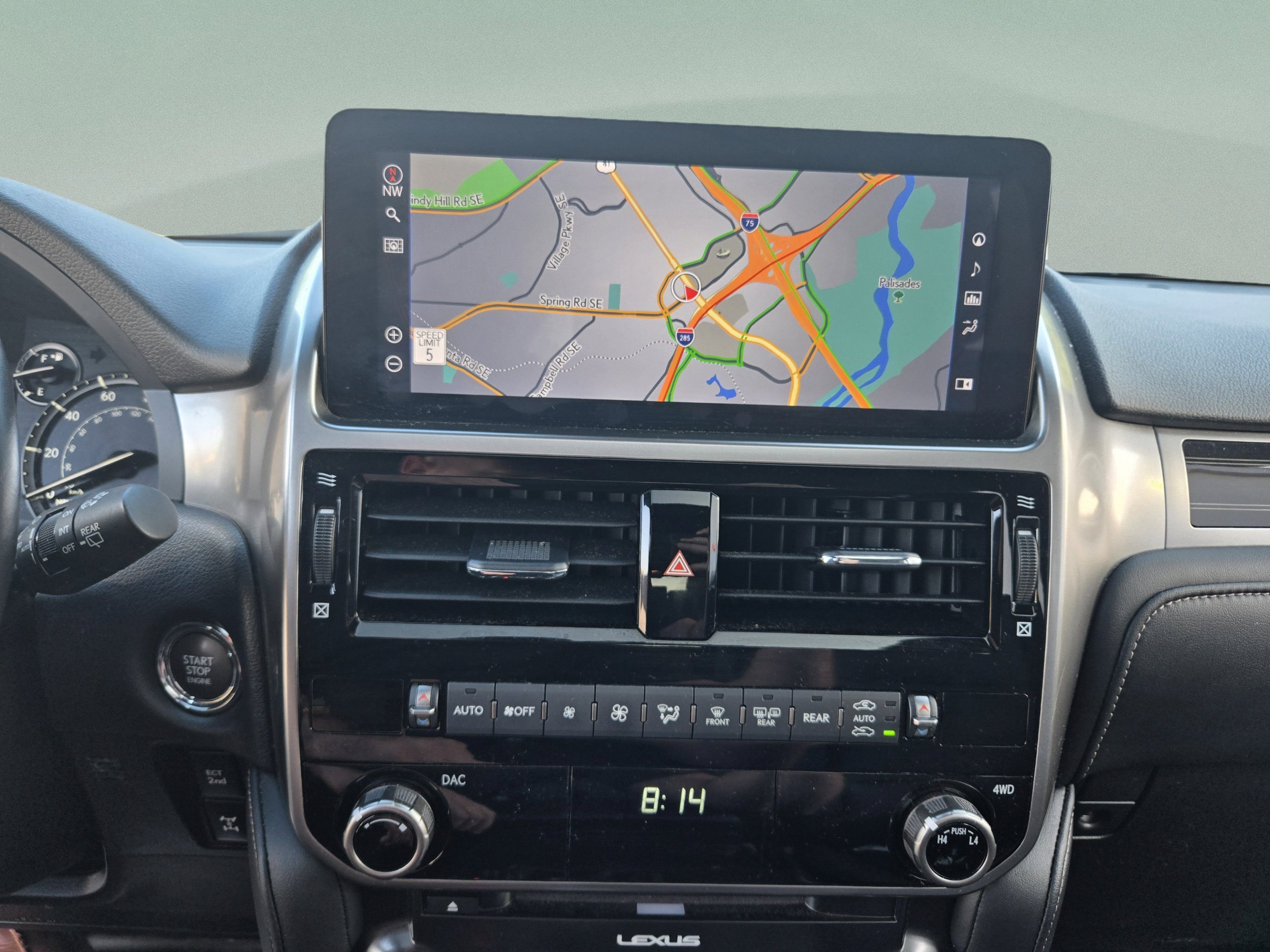 Certified 2022 Lexus GX 460 Premium w/ Premium Package AWD/4WD image 16