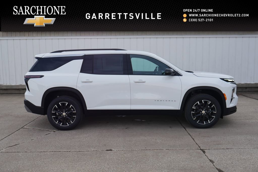 New 2026 Chevrolet Traverse LT w/ Sun and Wheel Package