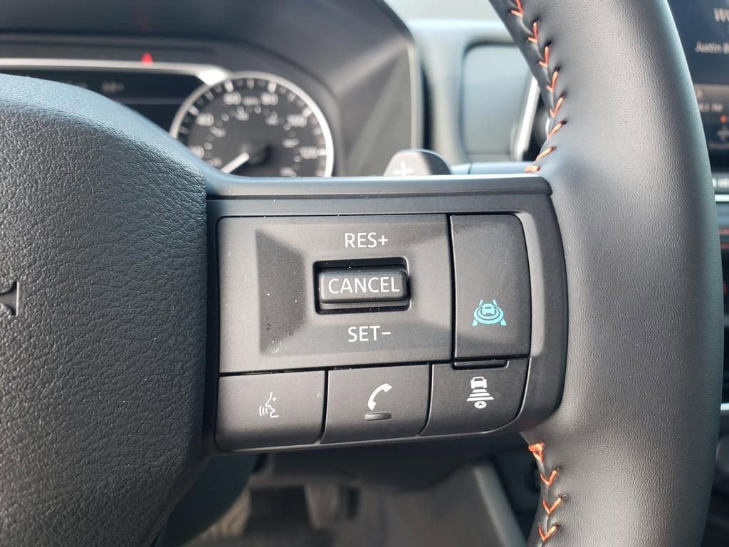 Certified 2025 Nissan Rogue SV AWD/4WD image 34