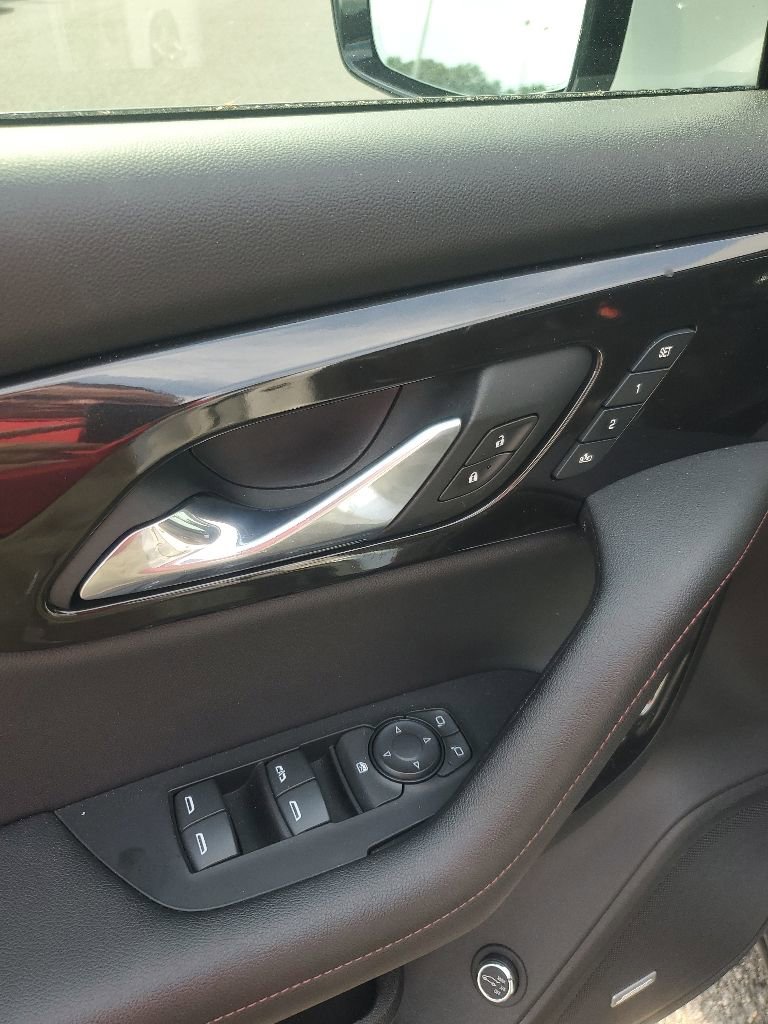 Used 2021 Chevrolet Blazer RS w/ Enhanced Convenience Package FWD image 15