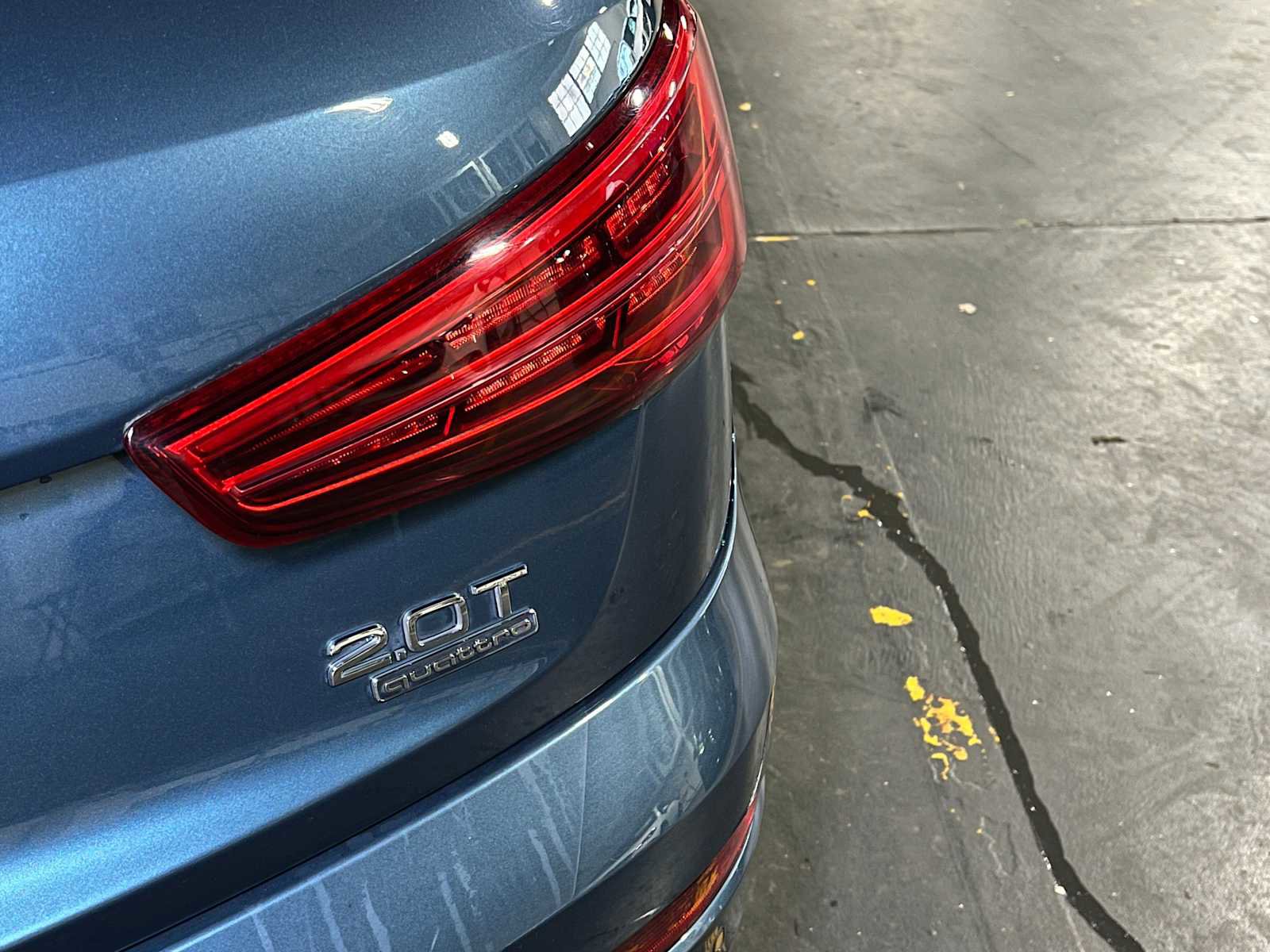 Used 2018 Audi Q3 2.0T Premium Plus w/ Premium Plus Package image 17