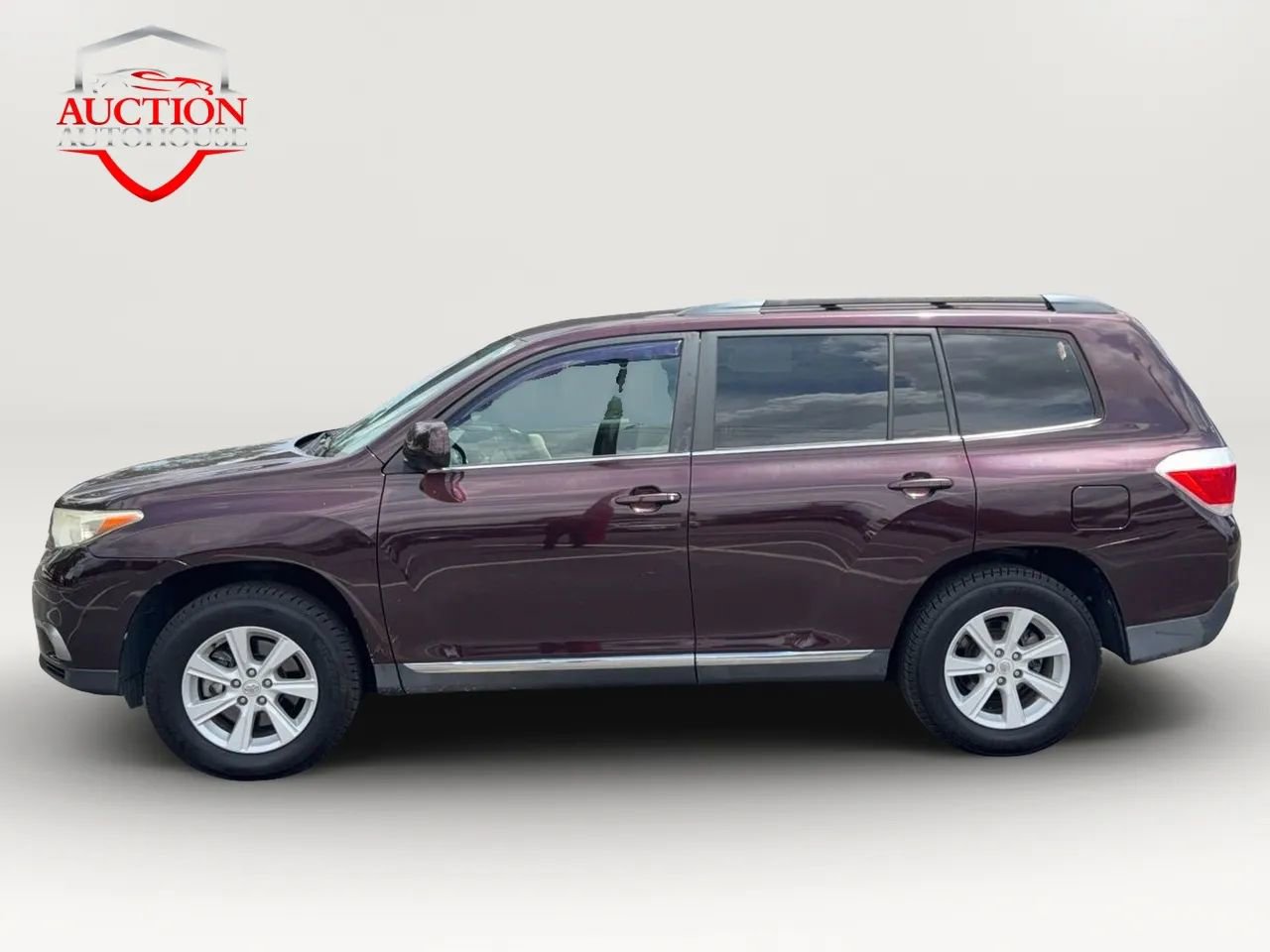 Used 2012 Toyota Highlander 4WD w/ Tech Pkg image 8
