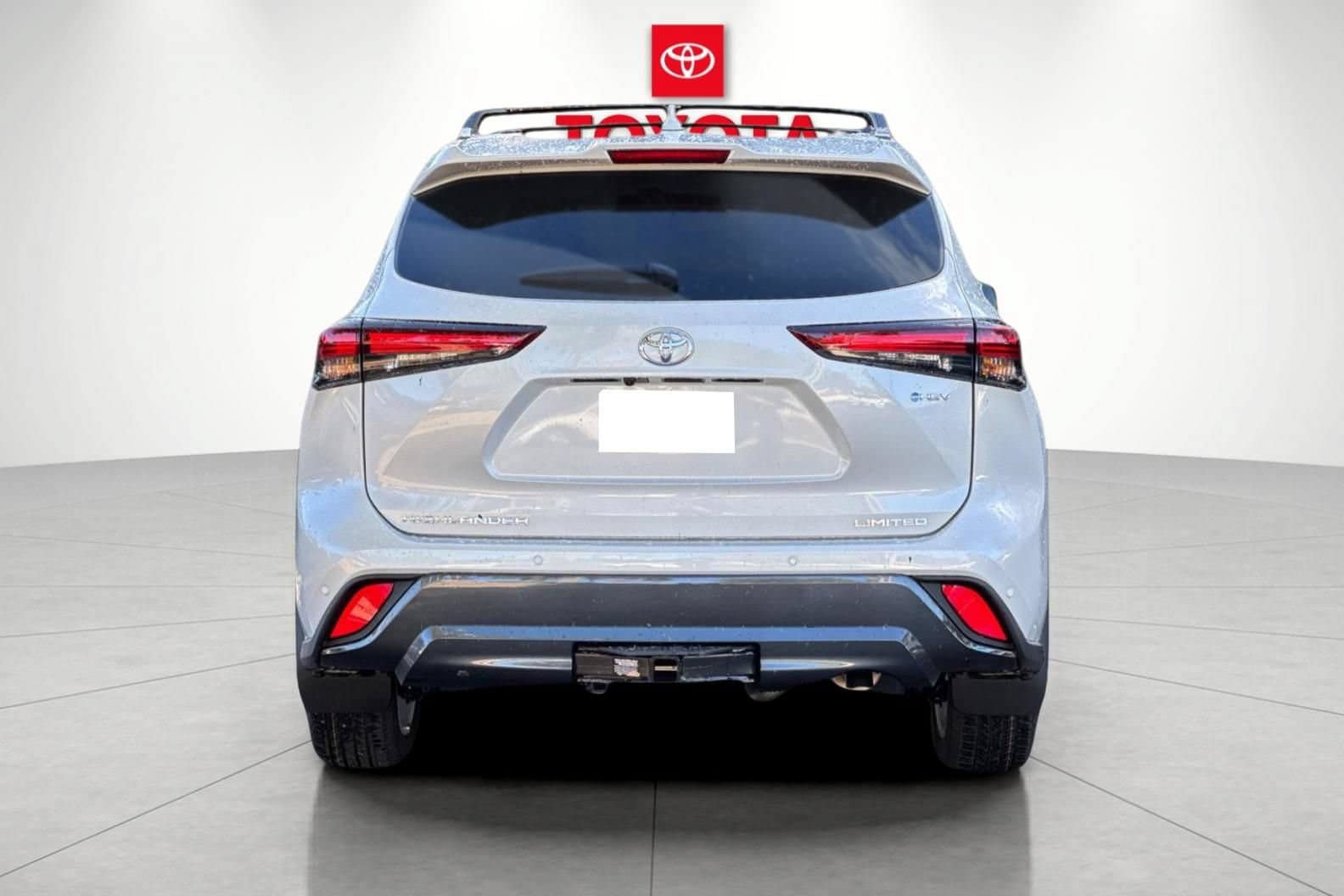 New 2026 Toyota Highlander Limited AWD/4WD image 4