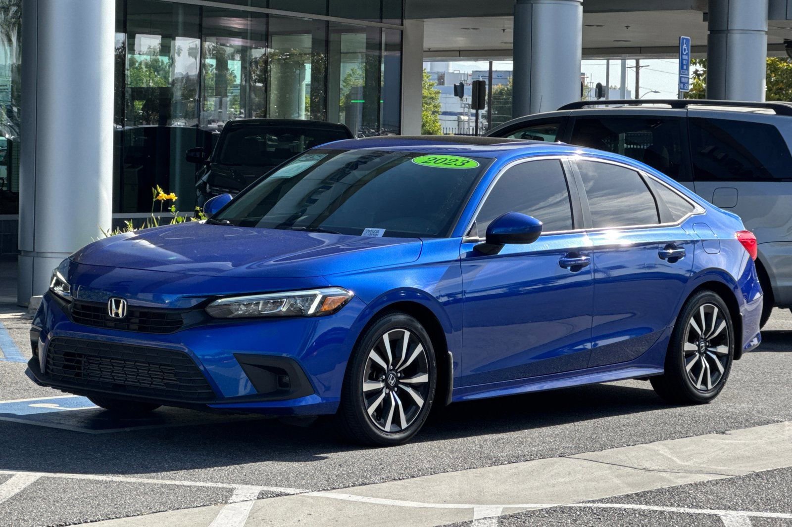 Used 2023 Honda Civic EX image 8