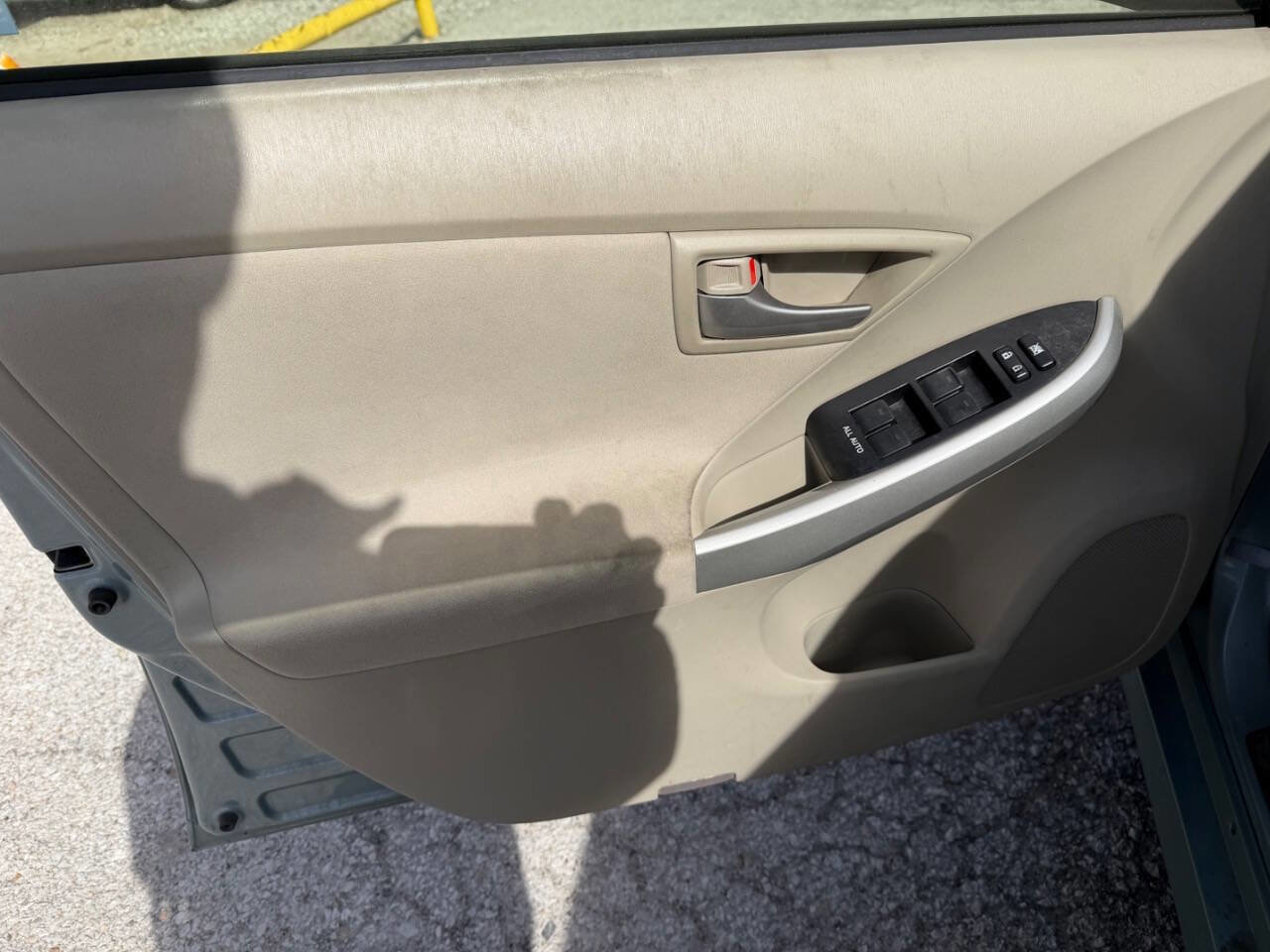 Used 2013 Toyota Prius Three image 13