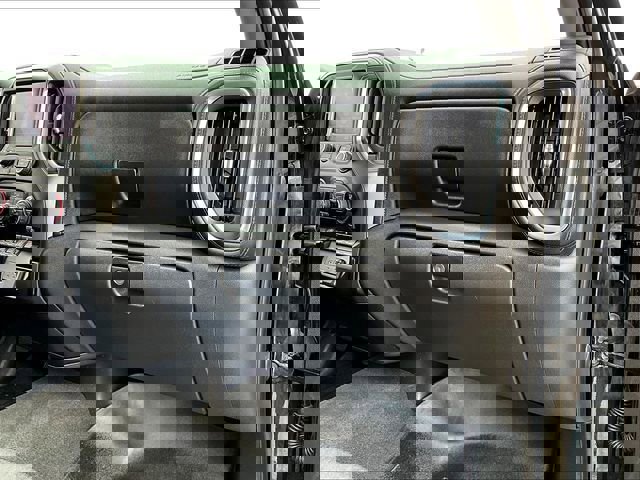 Used 2021 Chevrolet Silverado 1500 RST w/ Z71 Off-Road Package image 13