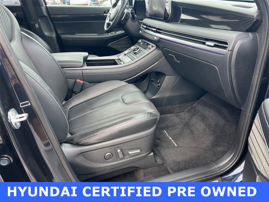 Used 2023 Hyundai Palisade Calligraphy image 13