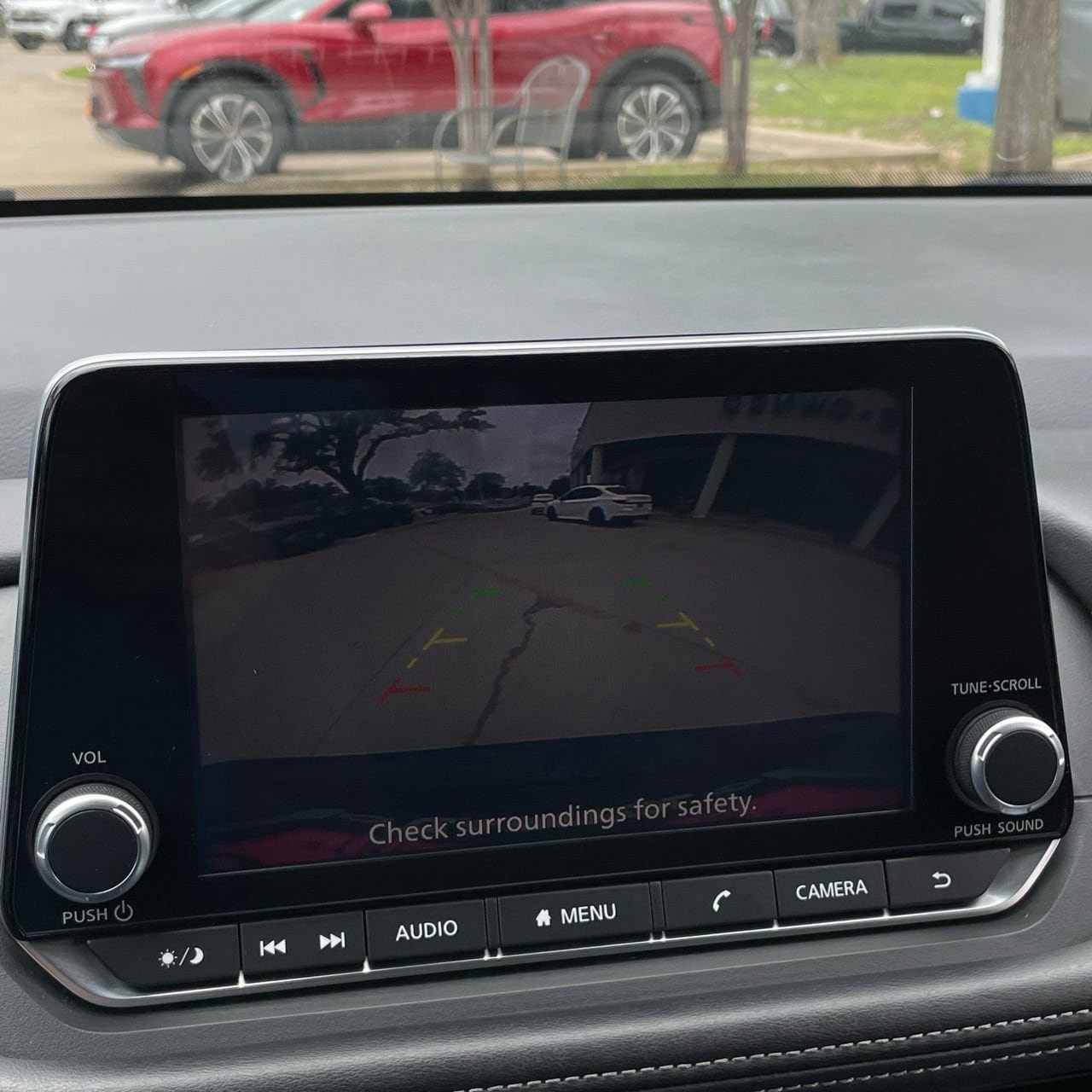 Used 2024 Nissan Rogue SV FWD image 19