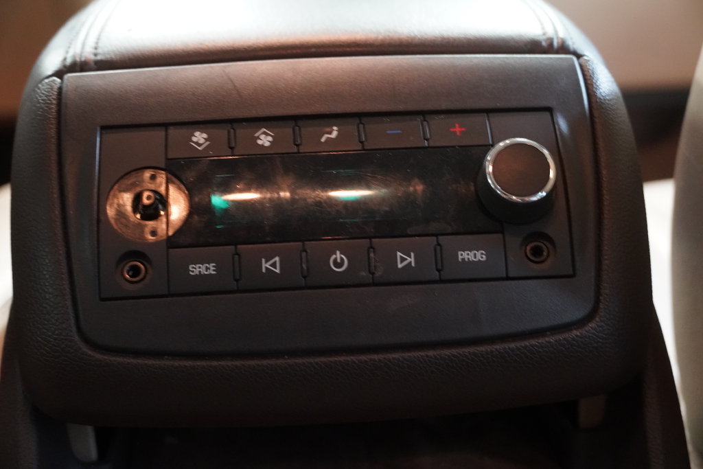 Used 2008 Buick Enclave CXL w/ Entertainment Package #3 FWD image 49