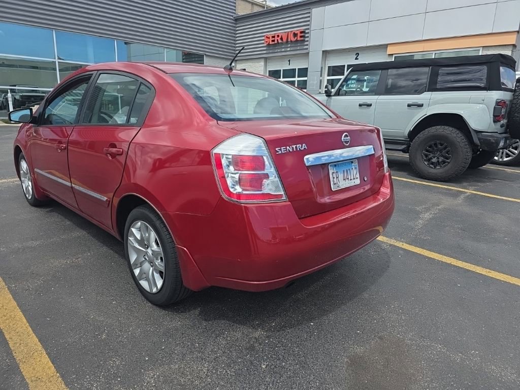 Used 2010 Nissan Sentra 2.0 S FWD image 2