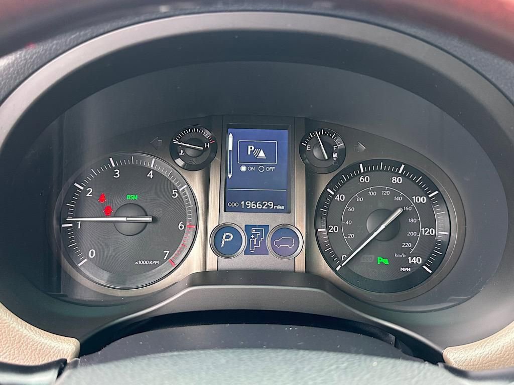 Used 2019 Lexus GX 460 image 31