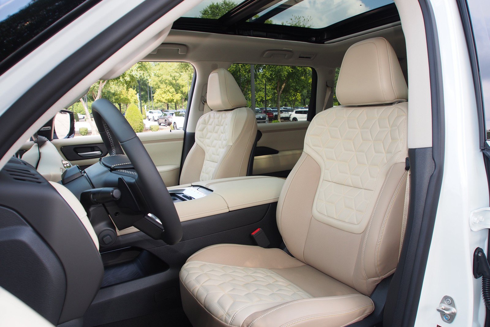 New 2026 Nissan Armada Platinum Reserve AWD/4WD image 17