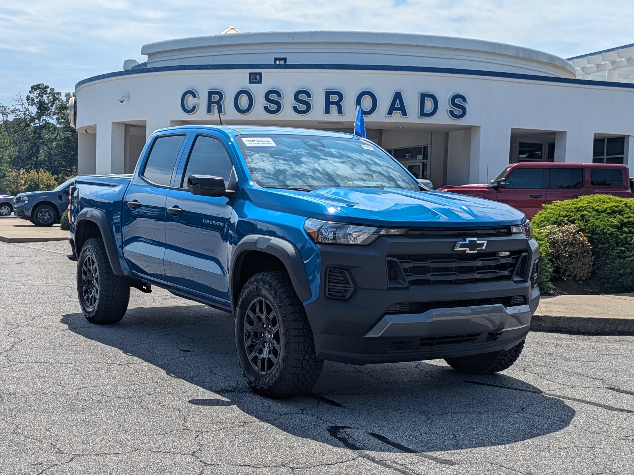Used 2023 Chevrolet Colorado Trail Boss w/ Advanced Trailering Package