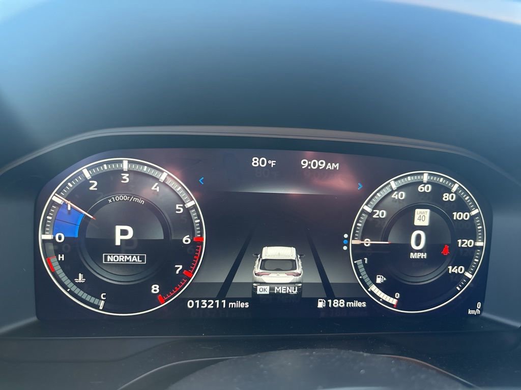 Used 2024 Mitsubishi Outlander AWD image 9