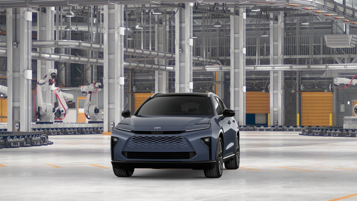 New 2026 Toyota Crown Signia Limited image 18