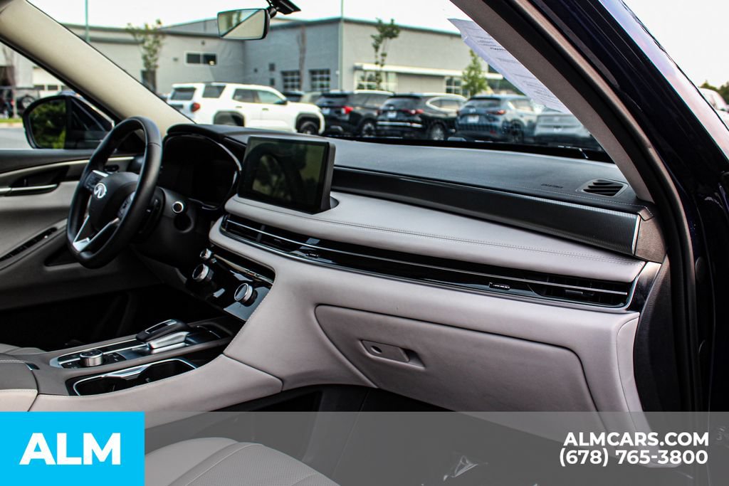 Used 2026 INFINITI QX60 Pure w/ Cargo Package FWD image 23