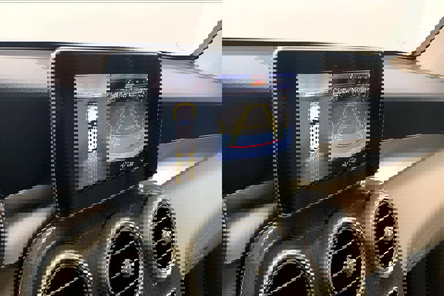 Used 2019 Mercedes-Benz GLC 300 image 24