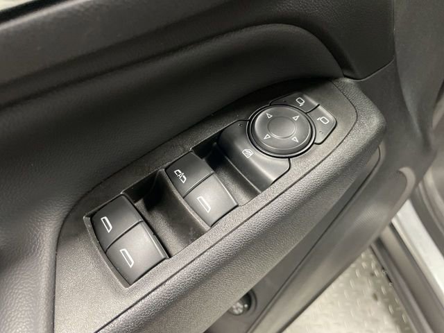 Used 2023 Chevrolet Equinox LT AWD/4WD image 13