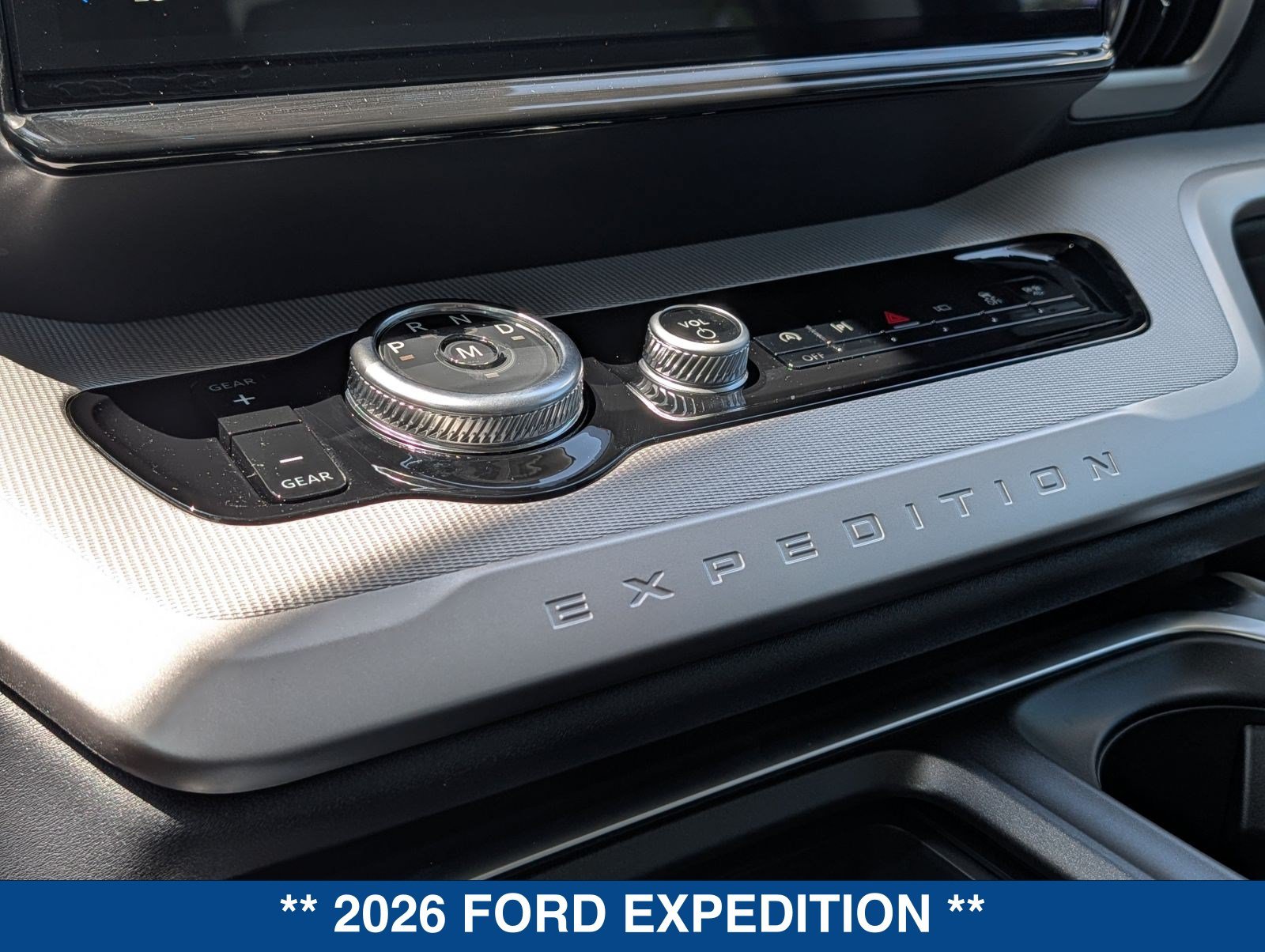 New 2026 Ford Expedition Active RWD image 37