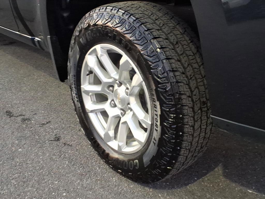 Used 2024 Chevrolet Silverado 1500 LT image 11