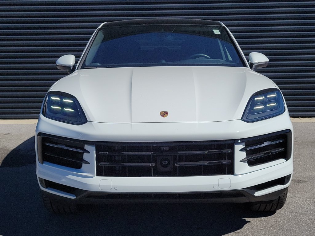 Certified 2026 Porsche Cayenne Coupe AWD/4WD image 10