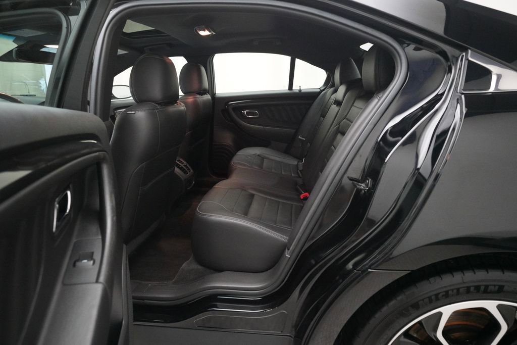 Used 2017 Ford Taurus SHO AWD/4WD image 15