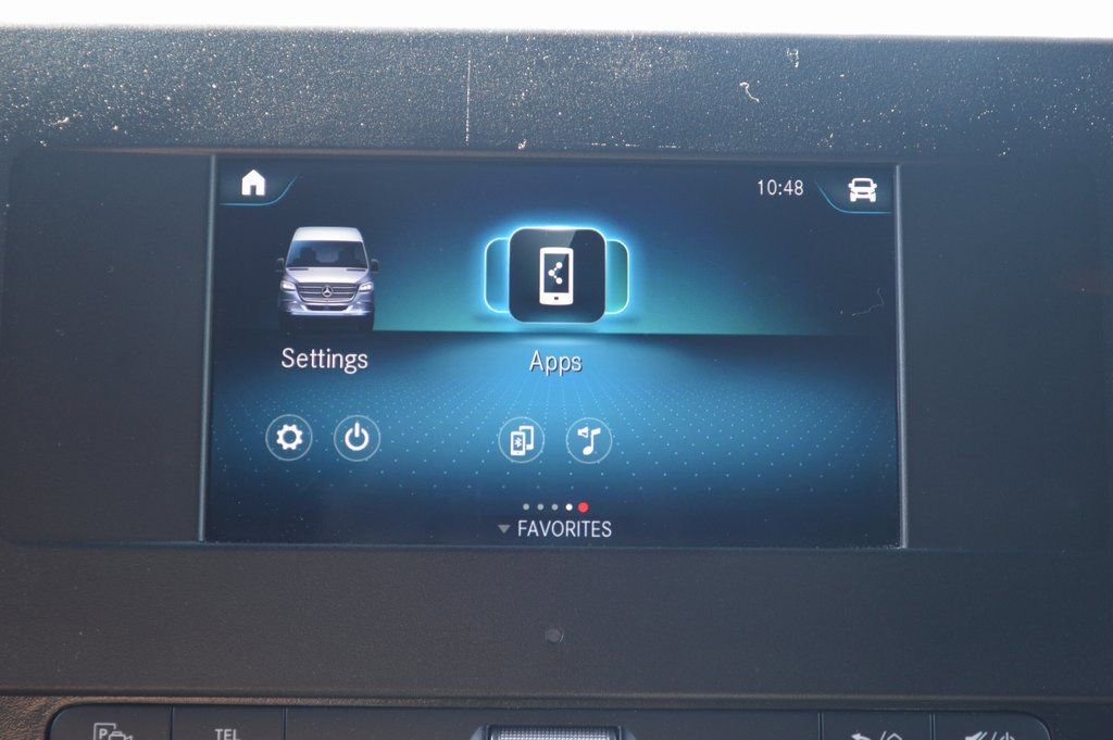 Used 2024 Mercedes-Benz Sprinter 2500 image 33