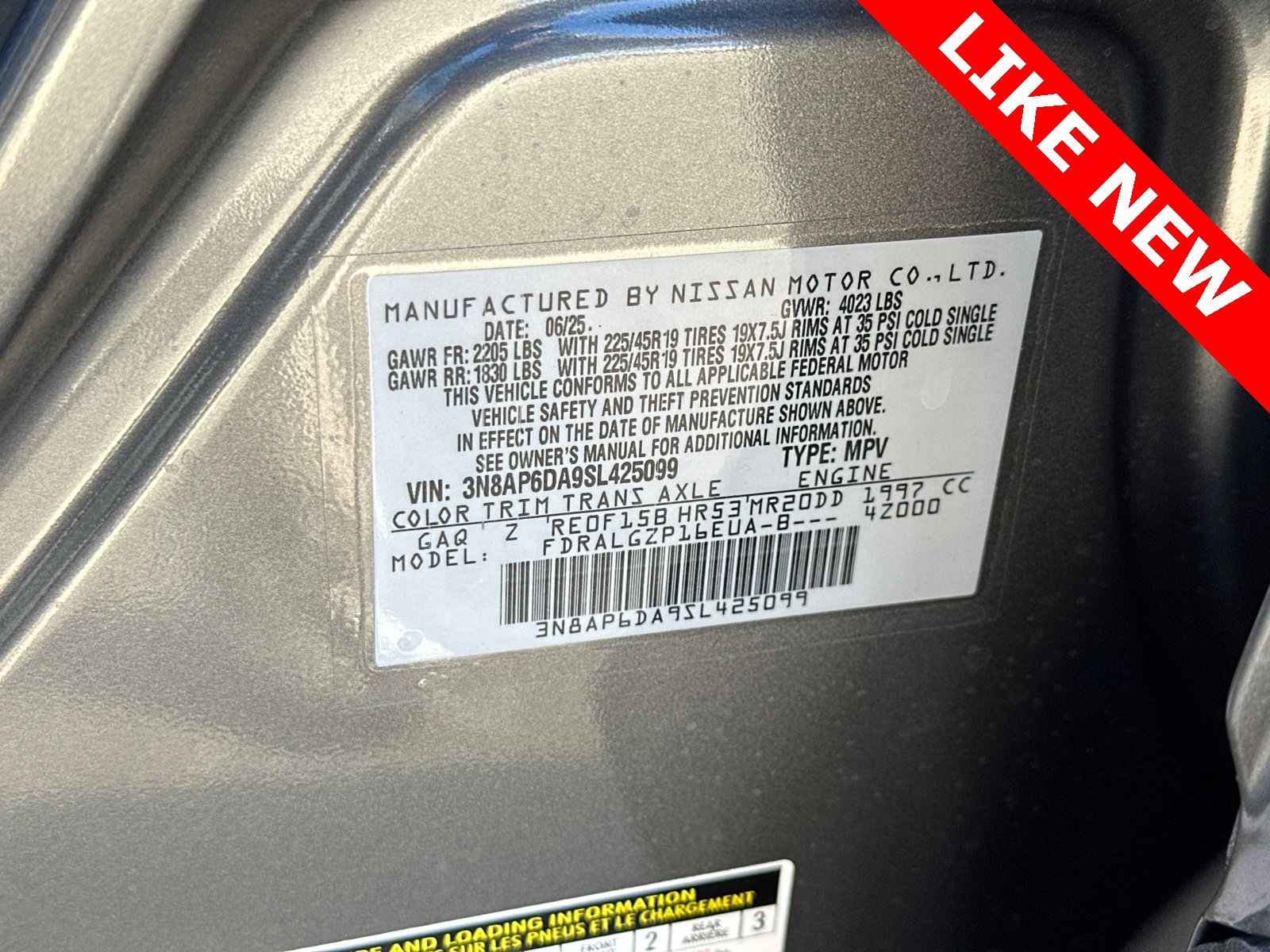 Certified 2025 Nissan Kicks SR image 33