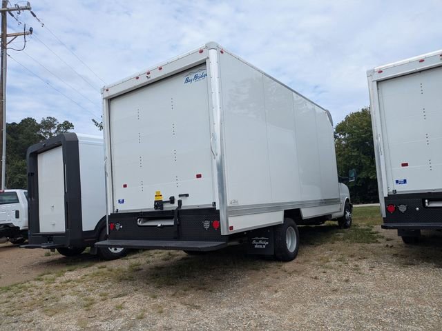 New 2025 Chevrolet Express 3500 w/ Power Convenience Package image 2