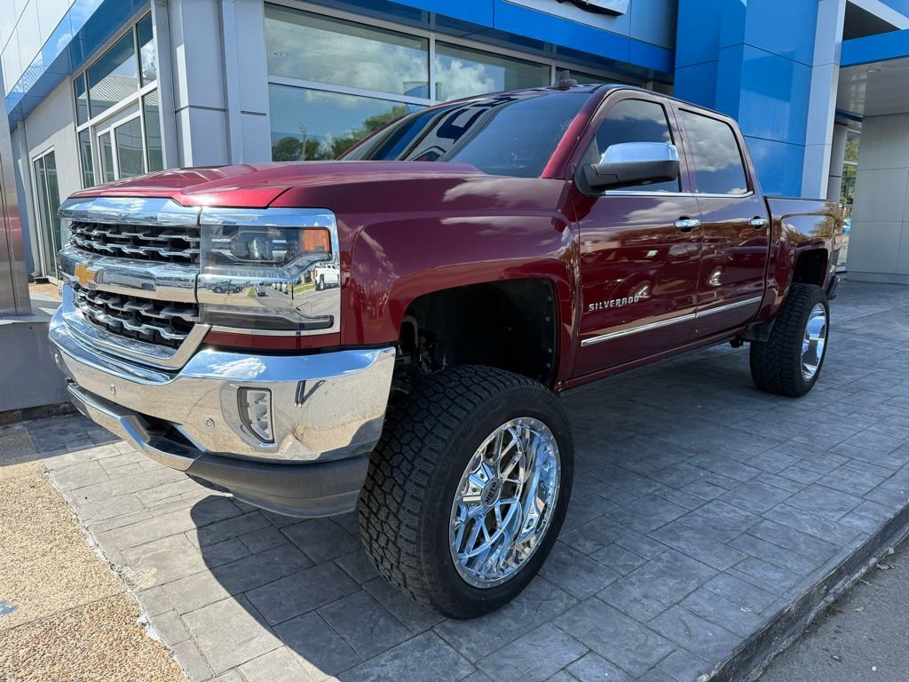 Used 2017 Chevrolet Silverado 1500 LTZ w/ LTZ Plus Package