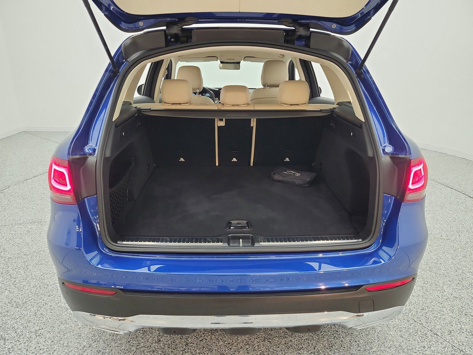 Used 2022 Mercedes-Benz GLC 300 image 21