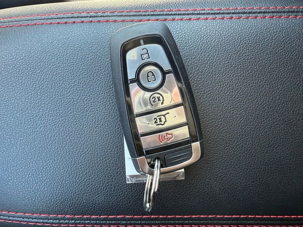 Certified 2023 Ford Escape ST-Line w/ Tech Pack #1 AWD/4WD image 26