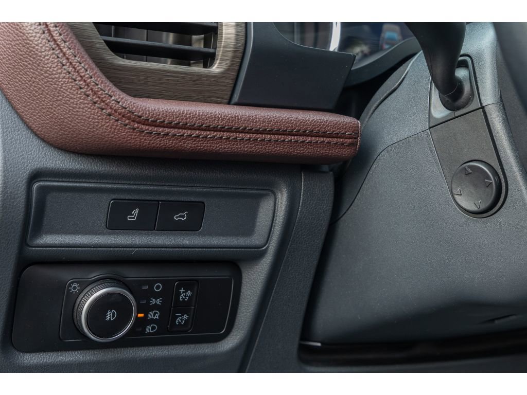 Used 2024 Ford Expedition Max Limited image 22