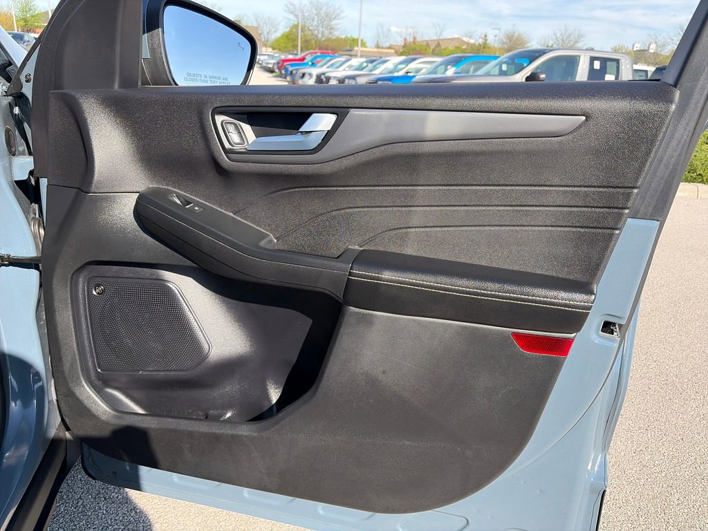 Used 2023 Ford Escape Active w/ Tech Pack #2 image 9