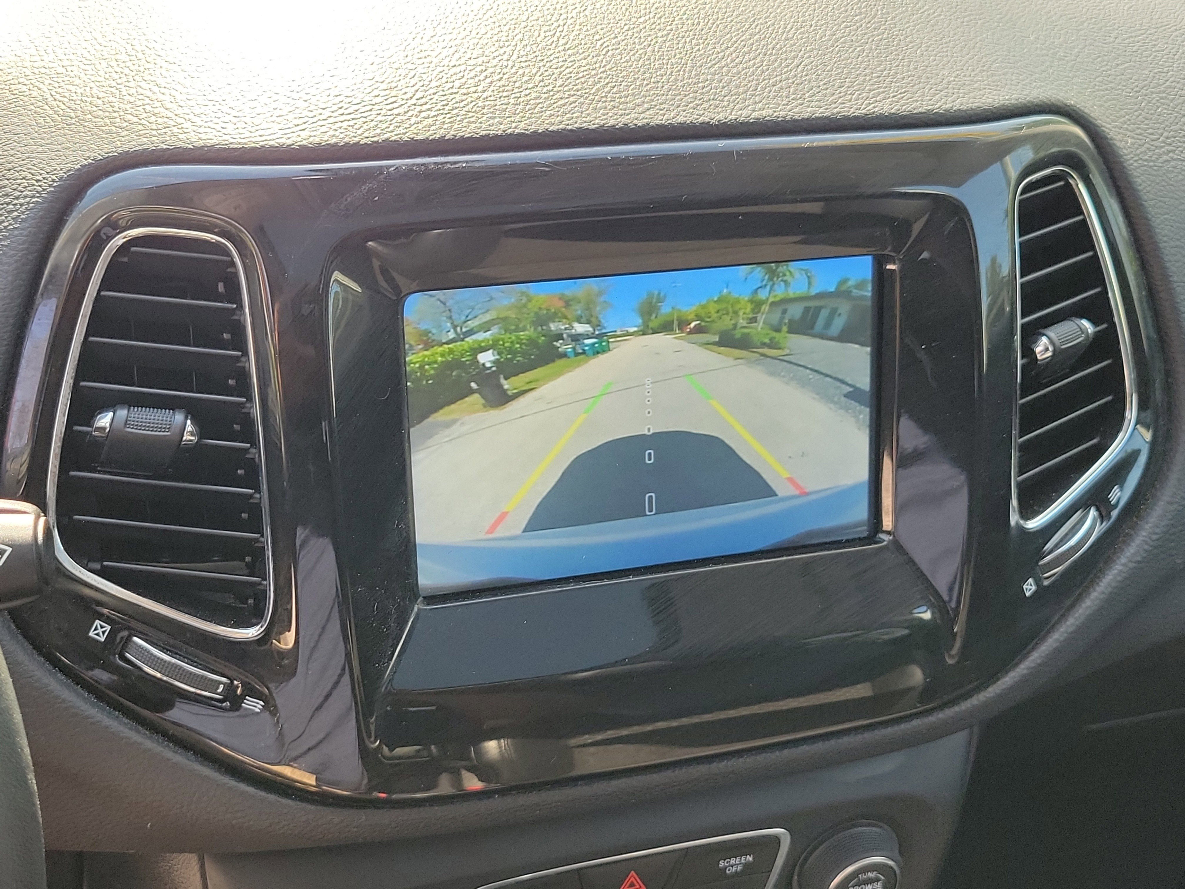 Used 2021 Jeep Compass Altitude w/ Sun and Sound Group image 32