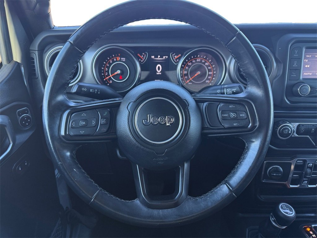 Used 2021 Jeep Gladiator Willys image 12