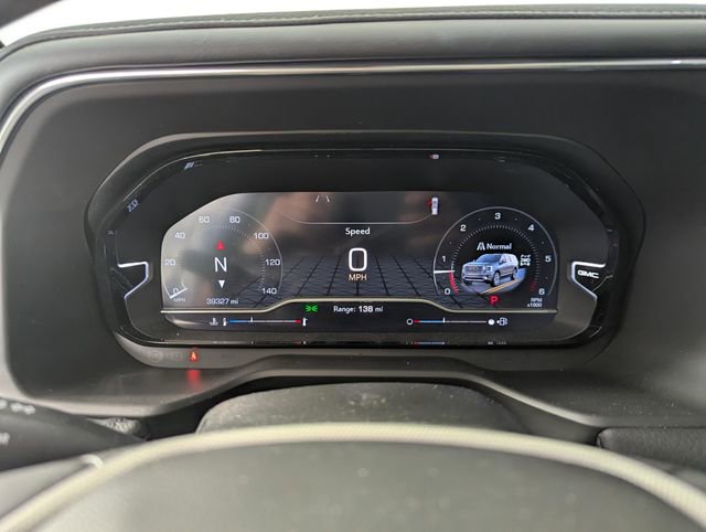 Used 2023 GMC Yukon XL Denali w/ Max Trailering Package image 12