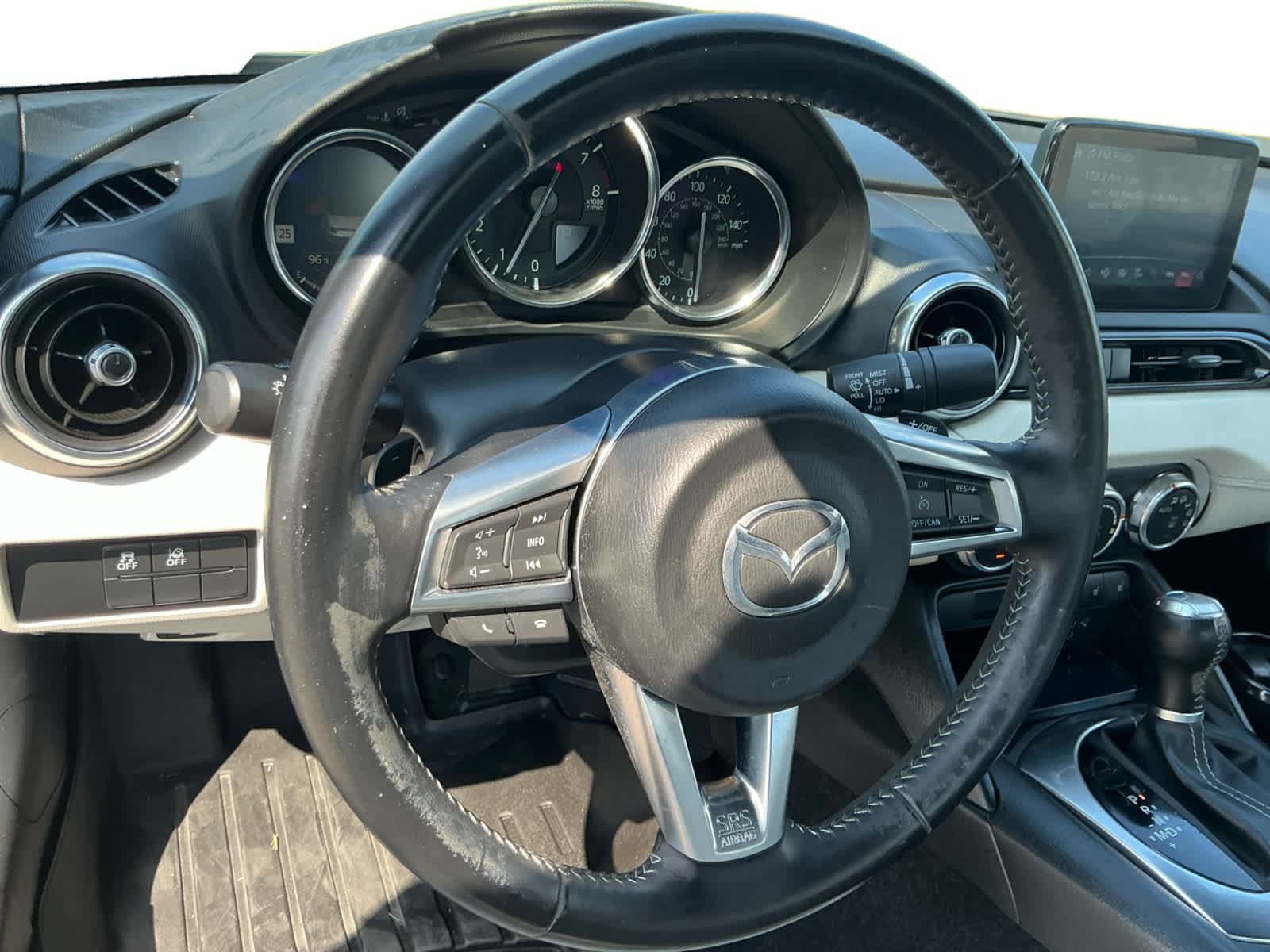 Used 2021 MAZDA MX-5 Miata Grand Touring RWD image 12