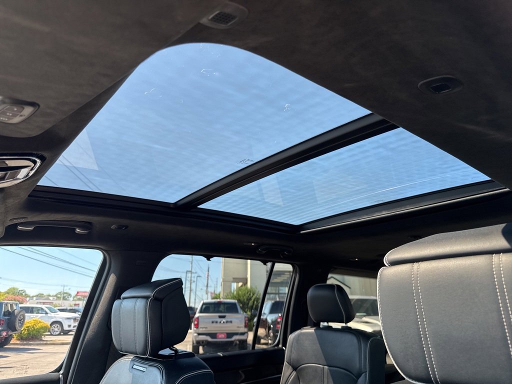 Used 2023 Jeep Grand Wagoneer L Series II image 47