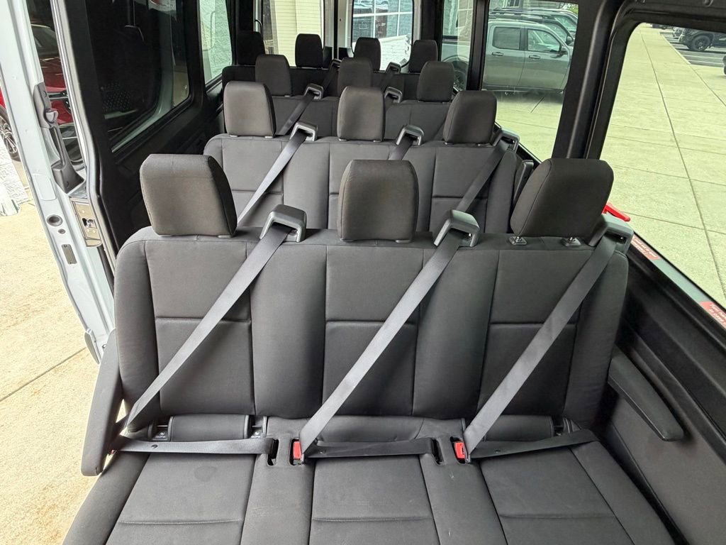 Used 2025 Mercedes-Benz Sprinter 2500 image 19