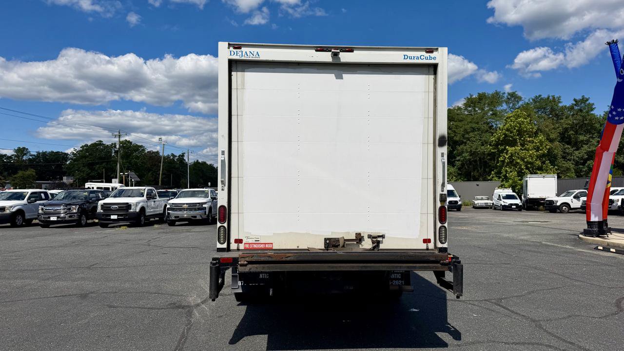 Used 2019 Ford E-350 and Econoline 350 Super Duty w/ Power Windows & Locks Group RWD image 7