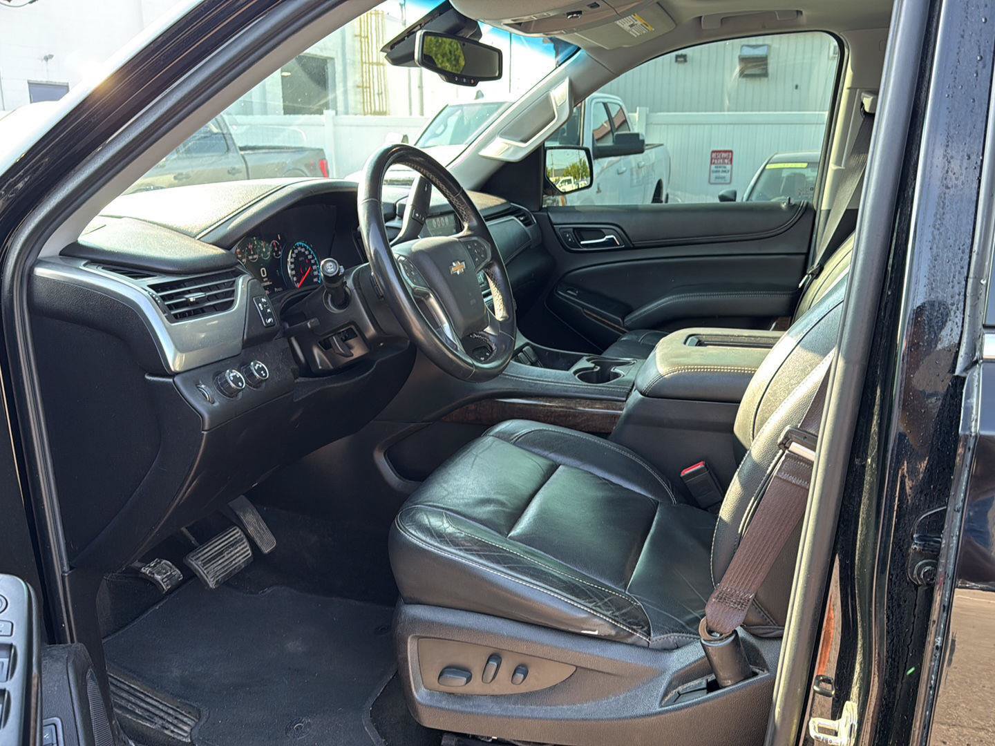 Used 2017 Chevrolet Tahoe LT AWD/4WD image 7