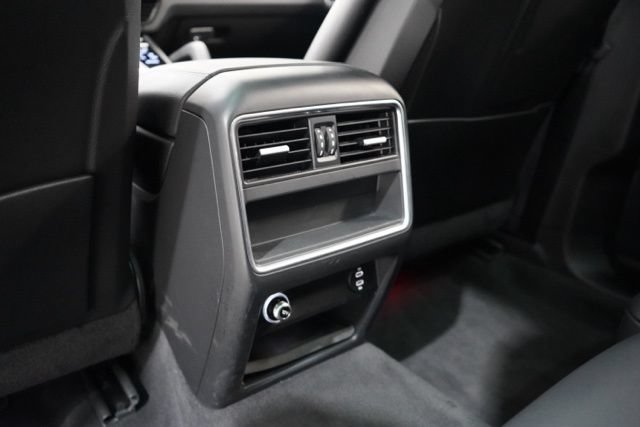 Used 2021 Porsche Cayenne AWD/4WD image 29