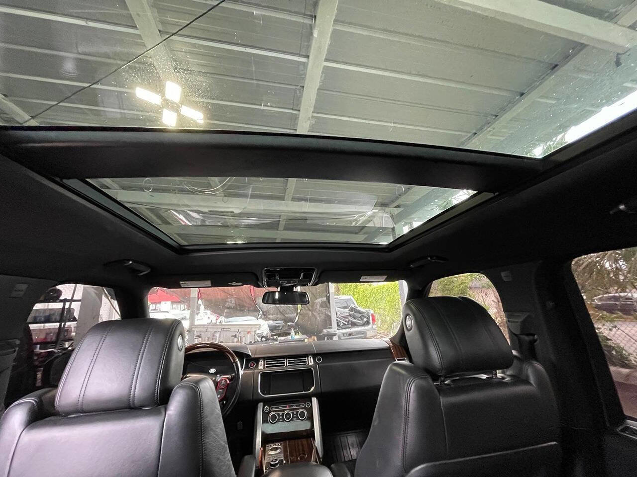 Used 2016 Land Rover Range Rover HSE AWD/4WD image 10
