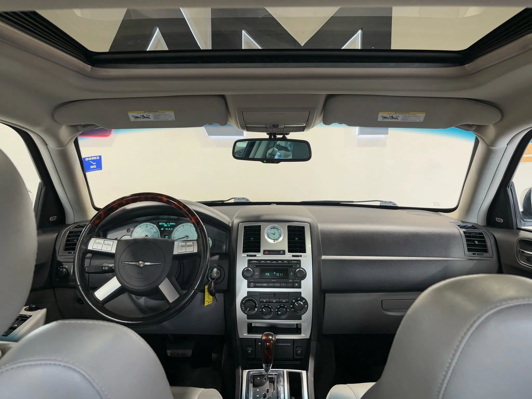 Used 2006 Chrysler 300 C image 16