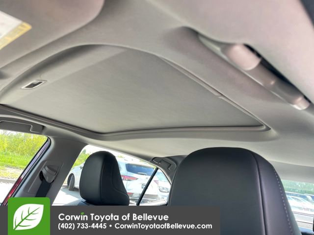 Used 2022 Toyota Camry XLE w/ Navigation Upgrade Package FWD image 24