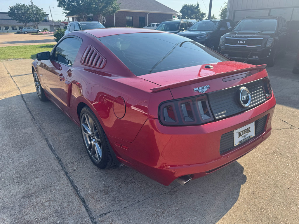 Used 2013 Ford Mustang GT Premium w/ Brembo Brake Pkg RWD image 3